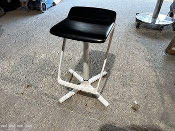 Used Interstuhl Kinetic height adjustable bar stool 