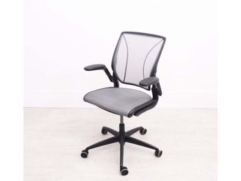 Humanscale diffrient world refurbished outlet