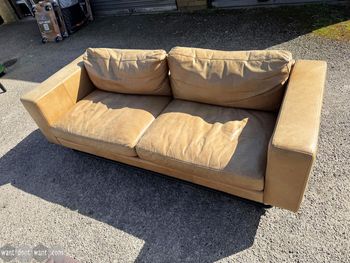 Used 2600mm 2-seat leather sofa