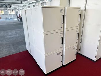 Used white MFC 3-door lockers