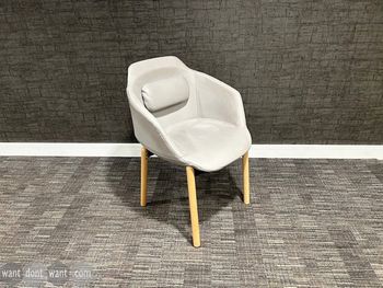 Used MDD 'Ultra' leather chairs in light grey