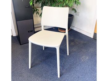Used Frovi Side Chair in White
