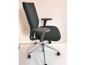 Further view of the Vitra ID Chair shown in the previous photo