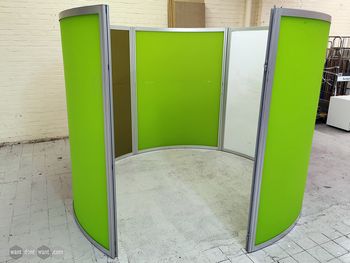 Used Orangebox 'Cove' C Shaped Screen System