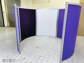 Used Orangebox 'Cove' C Shaped Screen System