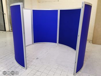 Used Orangebox 'Cove' C Shaped Screen System