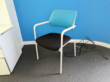 Used Steelcase 4-leg mesh back meeting chair