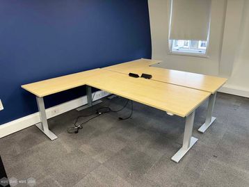 Used L-Shaped Electric Sit Stand Desks