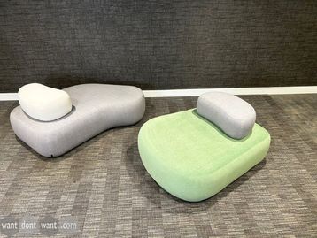 Used Hitch Mylius sofa set