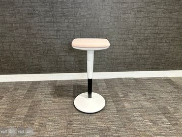 Used Konig + Neurath Quick.111 stand support stool in white and pink