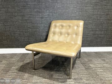 Used Bernhardt lounge chairs 