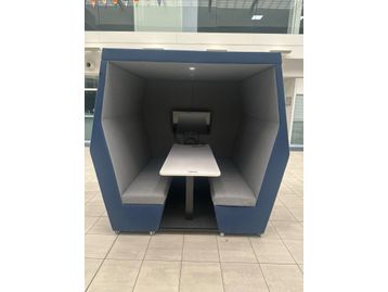Refurbished JDD Bill Den 6 Seater Roofed Office Booth 