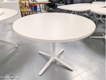 Used 1000mm white circulra table