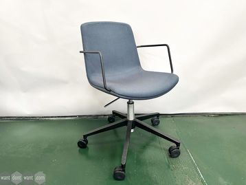 Used Orangebox Cubb Chair with arms and castors