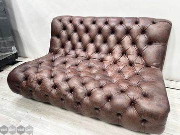 Used 1560mm Chesterfield sofa 