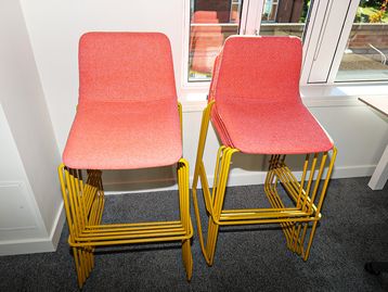 Used NaughtOne Viv bar stool with sled base