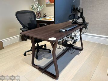 Used 1400mm executive desk 