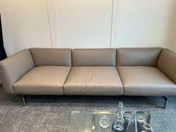 Used Knoll International Avio 3-Seater Sofa