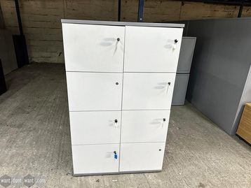 Used white MFC 8-door locker