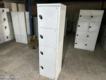 Used 4-door white metal lockers