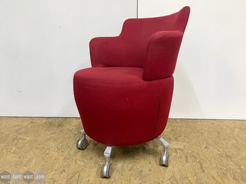 Used Orangebox Tarn chair in red 