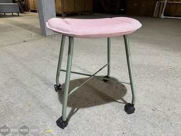 Used Senator ROM 01 stool