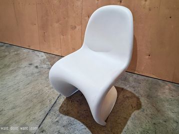 Used Vitra Panton Chair in White