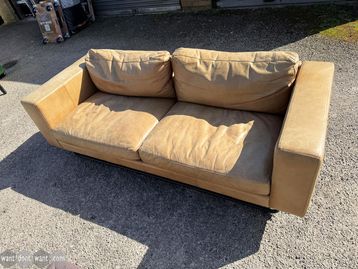 Used 2600mm 2-seat leather sofa