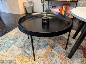 Used 355mm black table