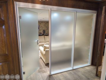 Used 3000mm meeting booth
