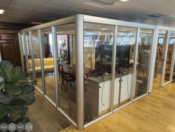 Used 3000mm meeting booth
