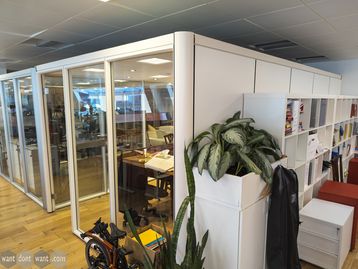 Used 3000mm meeting booth
