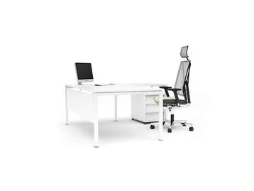 Brand new modern desks available in a variety of finishes, sizes and configurations.
