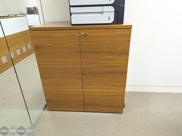 Used 1000mm 2-door cupboard