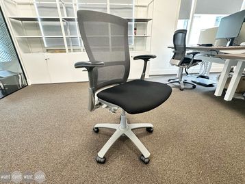 Used fully adjustable Knoll Life chairs with mesh back and black upholstered seat. Very good condition.