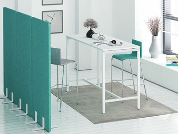 Contemporary High Breakout Bar Tables